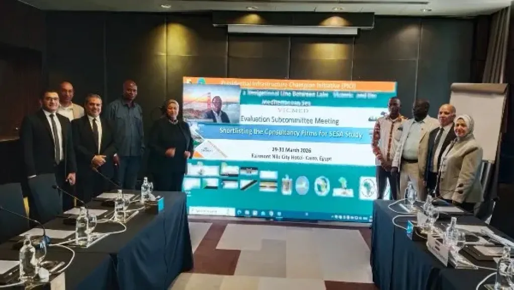انعقاد اللجنة الإقليمية لاختيار استشاري دراسة التقييم البيئي لمشروع الممر الملاحي بين فيكتوريا والمتوسط