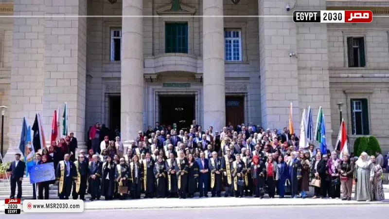  احتفالية بجامعة القاهرة بمناسبة مئوية كلية الآداب