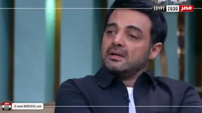 عمرو محمود ياسين 