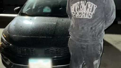 حركات استعراضية بسيارة ملاكي في الجيزة.. وضبط السائق بعد تعريض حياة المواطنين للخطر