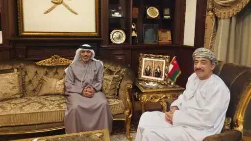 سفيرا عُمان والإمارات بالقاهرة يبحثان تطورات الأوضاع في المنطقة