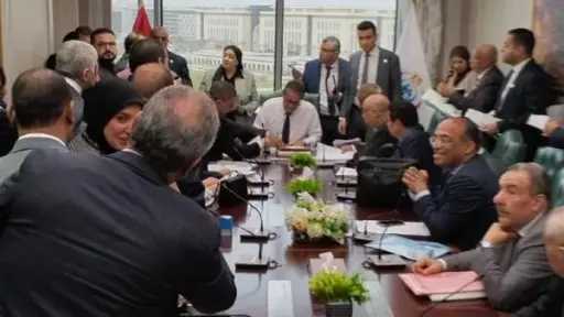 وزير الصحة يعقد اجتماعه الأسبوعي مع نواب مجلسي النواب والشيوخ