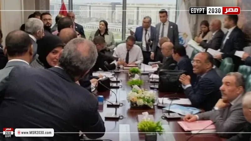 وزير الصحة يعقد اجتماعه الأسبوعي مع نواب مجلسي النواب والشيوخ