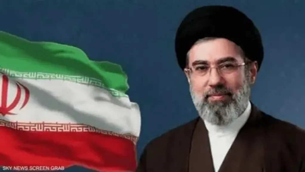 المرشد الإيراني يوجه رسالة إلى شعبه بمناسبة يوم الجمهورية الإسلامية
