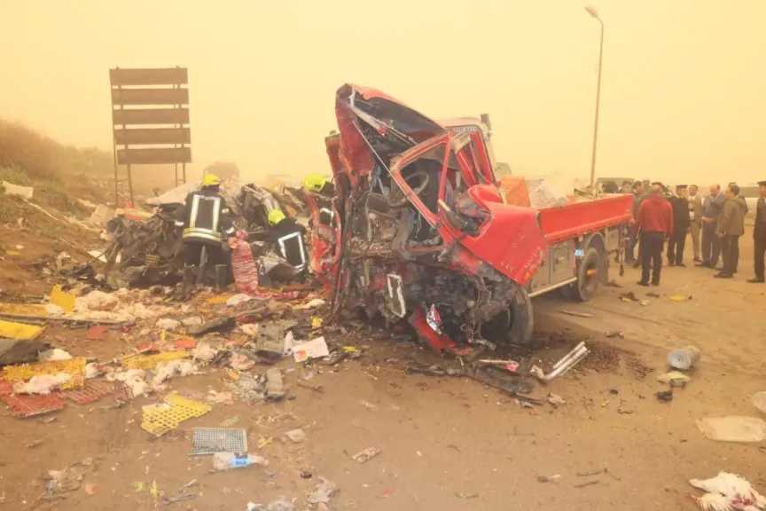 الحصيلة النهائية في حادث السادات.. مصرع 8 وإصابة 4 في تصادم ربع نقل وجامبو بالمنوفية|صور