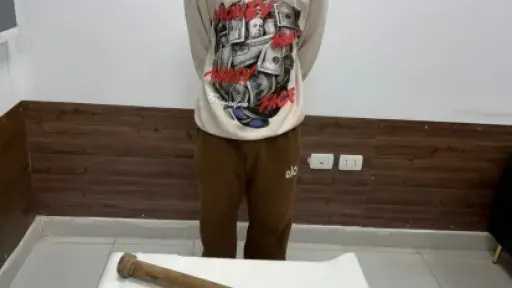 الأمن يكشف ملابسات فيديو مشاجرة داخل محطة قطار بالشرقية.. وضبط عامل كافتيريا هدد آخر بعصا خشبية