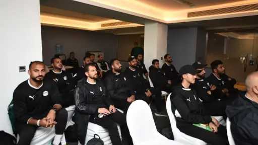 أوسكار رويز يحاضر مدربى حراس المرمى حول أبرز الحالات التحكيمية