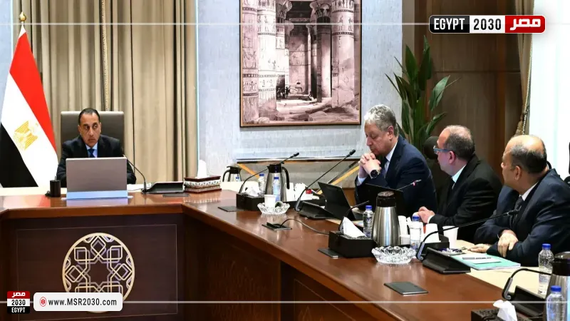 رئيس الوزراء يستعرض خطة وآليات العمل في المرحلتين الثانية والثالثة من مبادرة حياة كريمة