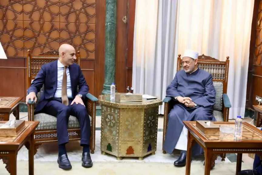 خلال استقباله وزير التعليم.. شيخ الأزهر يدعو إلى تبني استراتيجية تعليمية تراعي طبيعة مجتمعاتنا العربية والشرقية