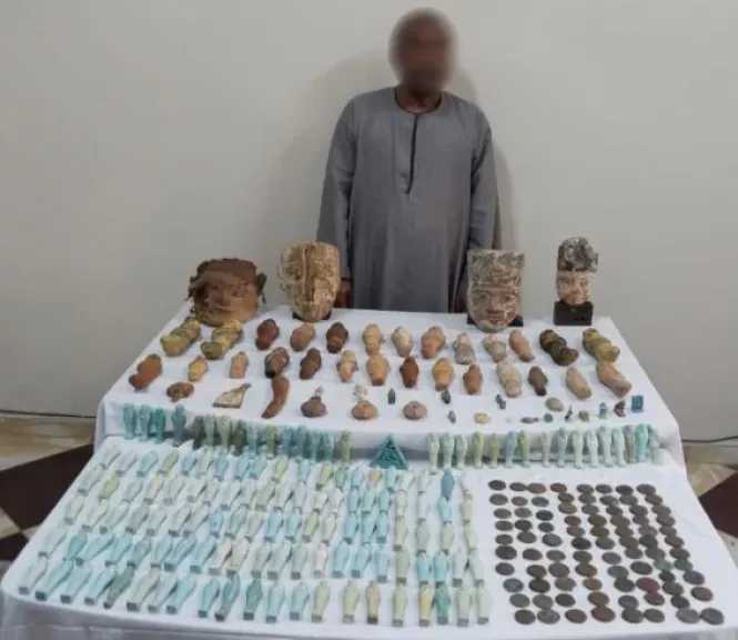 ضبط 277 قطعة أثرية فى  المنيا
