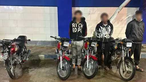 ضبط 520 مخالفة لقائدي الدراجات النارية لعدم ارتداء الخوذة