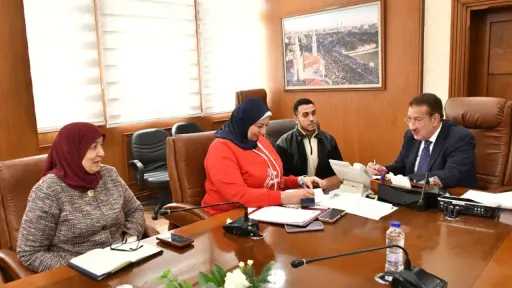 محافظ بورسعيد يعقد لقاءً مع المواطنين ويؤكد: سرعة الاستجابة لمطالب المواطنين أولوية قصوى