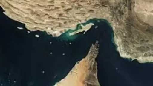 مرور سفينة يابانية ثانية عبر مضيق هرمز وسط... مرور سفينة يابانية ثانية عبر مضيق هرمز وسط الحرب مع إيران