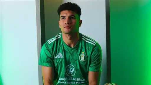 مصطفى شكشك يرحل رسميًا من إنبي إلى أهلي طرابلس الليبي