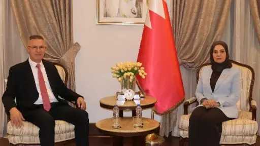 الجامعة العربية تجدد دعمها لمملكة البحرين ضد العدوان على أراضيها