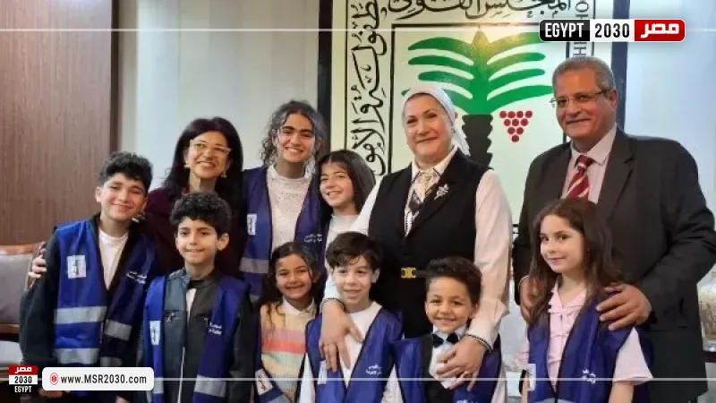 رئيسة المجلس القومي للطفولة والأمومة تُكرّم عددًا من الأطفال المبدعين 