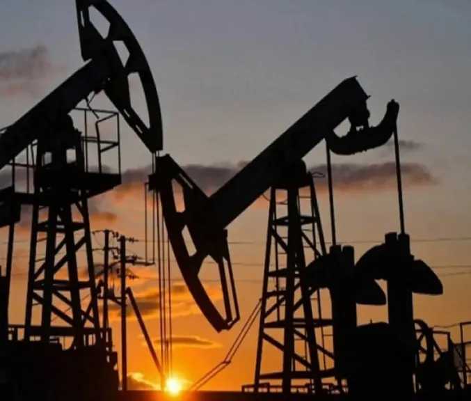 هبوط أسعار النفط بعد إعلان وقف إطلاق النار بين أمريكا وإيران