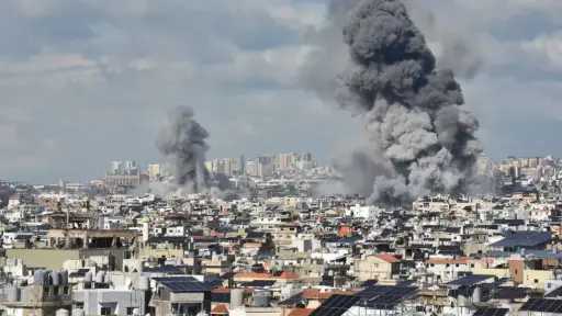 إيران تدرس الانسحاب من اتفاق وقف النار إذا... إيران تدرس الانسحاب من اتفاق وقف النار إذا استمرت الهجمات على لبنان