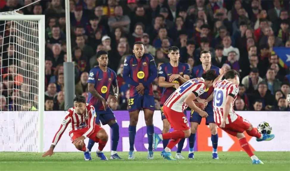 أتلتيكو مدريد يقسو على برشلونة بثنائية في ذهاب ربع نهائي دوري أبطال أوروبا