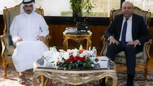 وزير الطيران يبحث مع شركات فهد آل قاني القطرية مشروع إنشاء مصنع لإنتاج الوقود المستدام في مصر