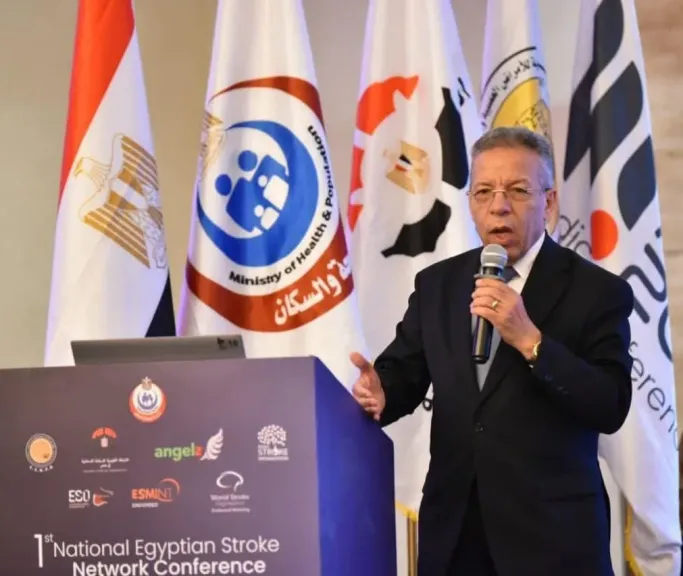 الدكتور أسامة عبدالحي، نقيب الأطباء