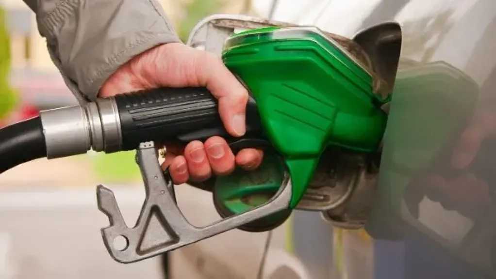نفاد الوقود من 250 محطة.. شلل يضرب أيرلندا بسبب حرب إيران