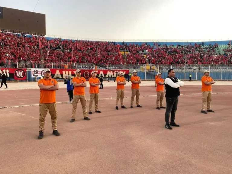 ممرات آمنة للاعبين والحكام.. استعدادات أمنية مكثفة لتأمين مباراة الأهلي وسموحة