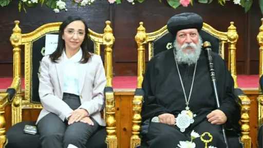 وفد من مسؤولي البحيرة يزور كنائس المحافظة للتهنئة بعيد القيامة المجيد