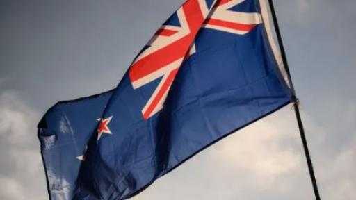 إعصار ”فايانو” يضرب نيوزيلندا.. انقطاع الكهرباء وإجلاء المئات وإعلان الطوارئ