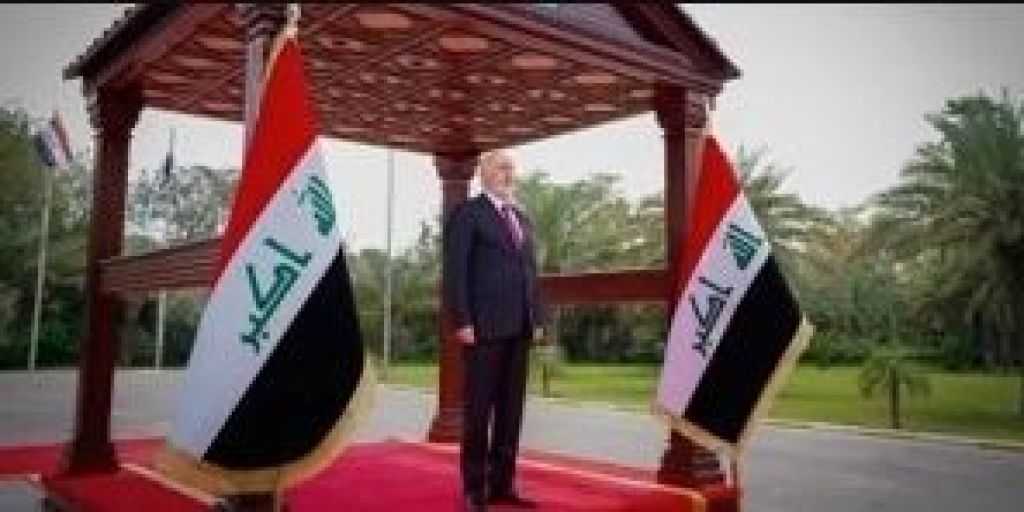 نزار ئاميدي يتسلم مهامه رئيسًا للعراق ويؤكد أهمية التداول السلمي للسلطة