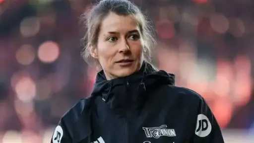 ستواجه بايرن ودورتموند.. أونيون برلين يُعين مدربة مؤقتة في سابقة تاريخية بالدوري الألماني