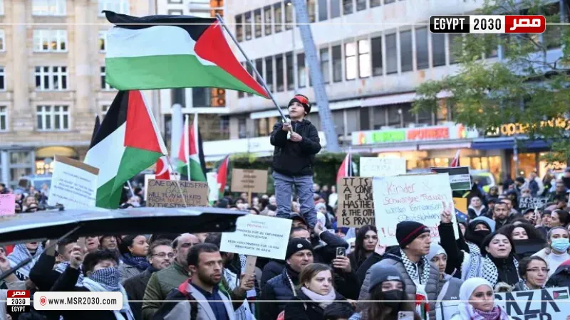  وقفة احتجاجية تضامنا مع فلسطين