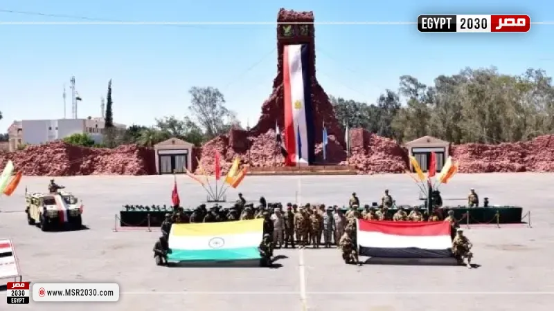  تدريب مصرى هندى بالميادين القتالية لقوات الصاعقة