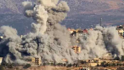 غارات إسرائيلية تستهدف جنوب لبنان والقلعة الأثرية في صور