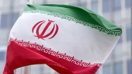 خبير عسكري: تحركات أمريكية لخنق إيران استراتيجيا وسحب ورقة مضيق هرمز