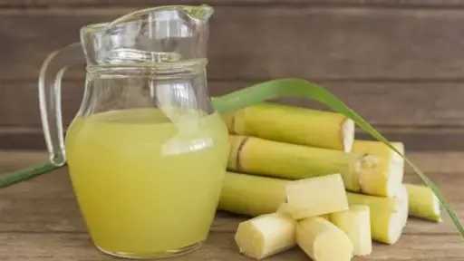 ماذا يحدث لجسمك عند تناول عصير القصب ماذا يحدث لجسمك عند تناول عصير القصب