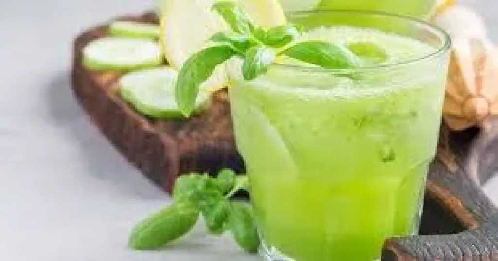بعد أكل الفسيخ والرنجة.. طريقة عمل عصير الليمون بالنعناع
