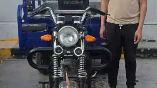 كشف ملابسات واقعة تروسيكل يسير عكس الاتجاه ويصطدم... كشف ملابسات واقعة تروسيكل يسير عكس الاتجاه ويصطدم بمواطن في الإسكندرية