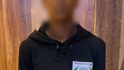 ضبط سايس تعدى على قائد سيارة بالقاهرة ضبط سايس تعدى على قائد سيارة بالقاهرة