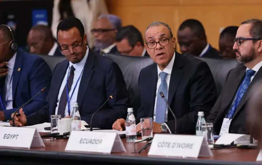 وزير الخارجية يشارك في اجتماع وزراء ومحافظي مجموعة الأربع والعشرين G24