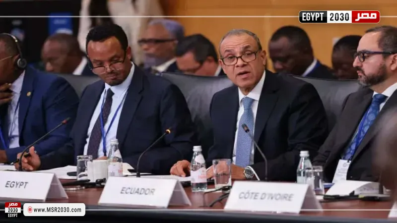 وزير الخارجية يشارك في اجتماع وزراء ومحافظي مجموعة الأربع والعشرين G24