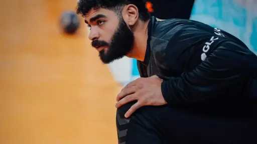 فحوصات طبية لـ«عبد الرحمن حميد» فحوصات طبية لـ«عبد الرحمن حميد»