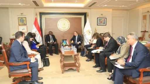 وزير التعليم العالي يستقبل نظيره الرواندي وسفير رواندا لبحث تعزيز الشراكة