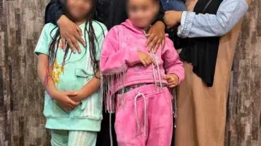 الأمن يكشف ملابسات فيديو متداول بشأن تعريض أطفال... الأمن يكشف ملابسات فيديو متداول بشأن تعريض أطفال للخطر بنهر النيل