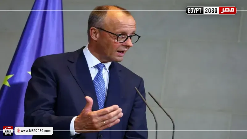 رويترز: المستشار الألماني يشارك في محادثات باريس بشأن مضيق هرمز