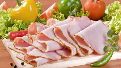 طريقة عمل لانشون الفراخ في المنزل