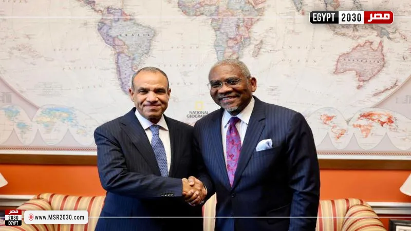 وزير الخارجية يلتقي زعيم الأقلية الديمقراطية في لجنة الشئون الخارجية بمجلس النواب الأمريكي