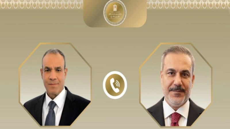 وزير الخارجية ونظيره التركي