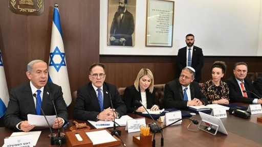 الكابينت الإسرائيلي يفشل في حسم قرار وقف إطلاق النار بلبنان وسط تصاعد التوترات