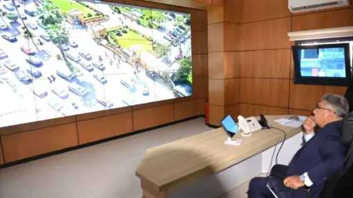 محافظ الدقهلية يتفقد مركز الشبكة الوطنية للطوارىء